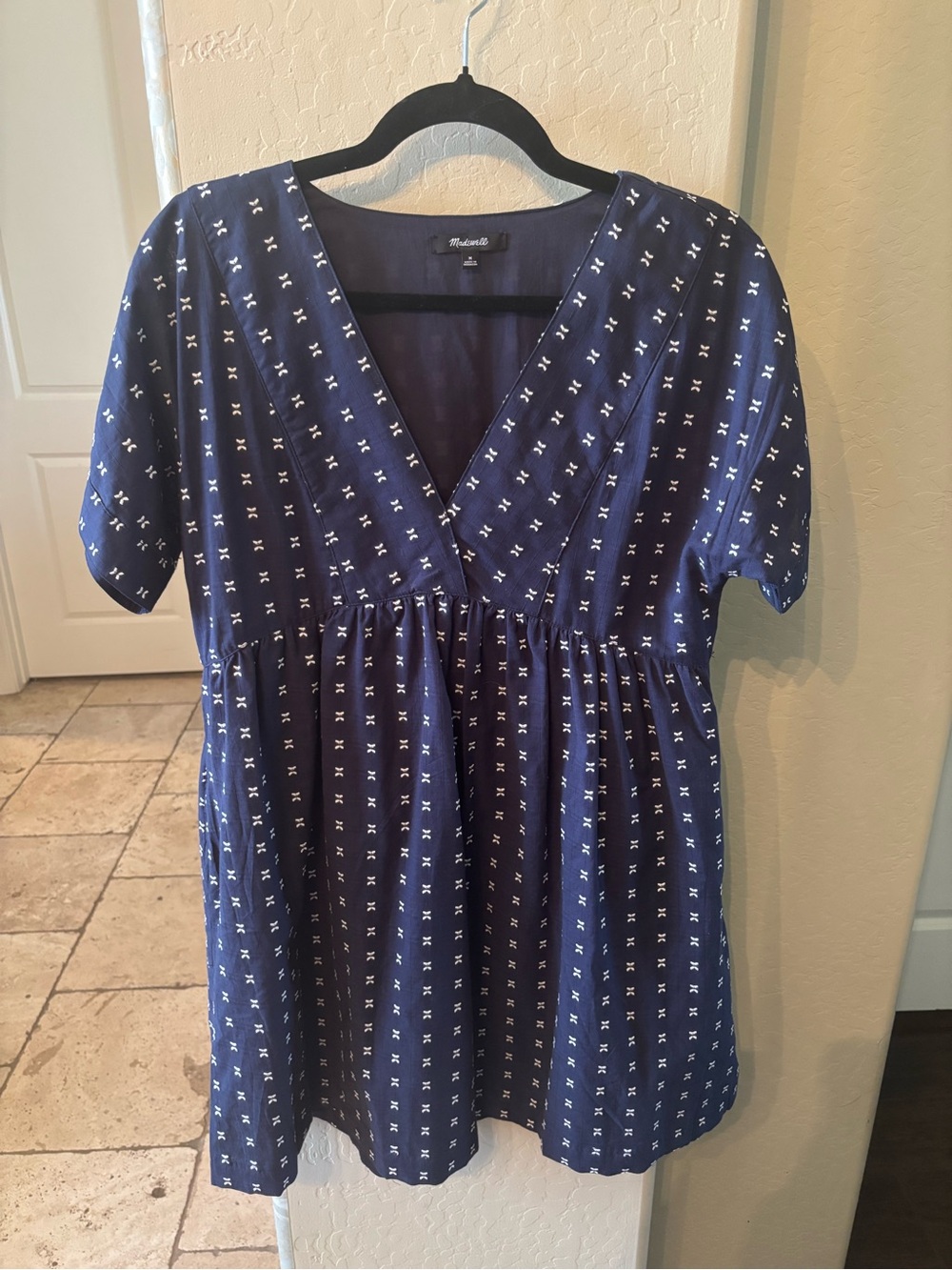 Madewell Navy Printed V-Neck Midi Dress